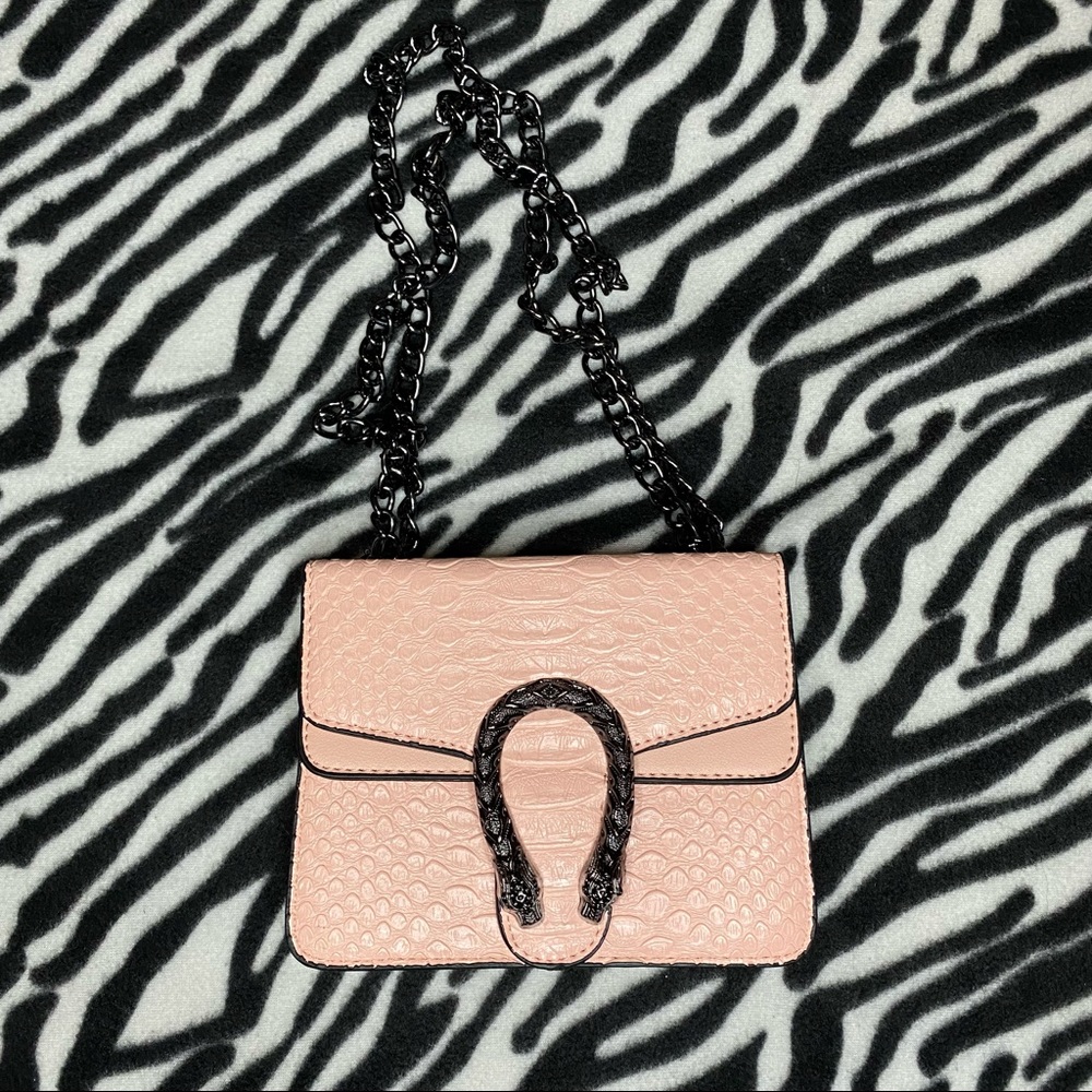 Vonrue Retro Pink Faux Croc Leather Crossbody Bag